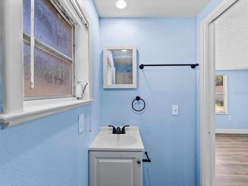 En Venta: $289,000 (3 camas, 2 baños, 1024 Pies cuadrados)