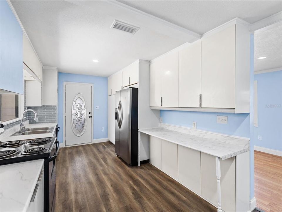 En Venta: $289,000 (3 camas, 2 baños, 1024 Pies cuadrados)