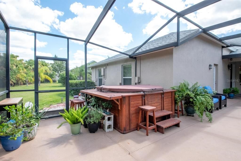 For Sale: $595,000 (4 beds, 3 baths, 2371 Square Feet)