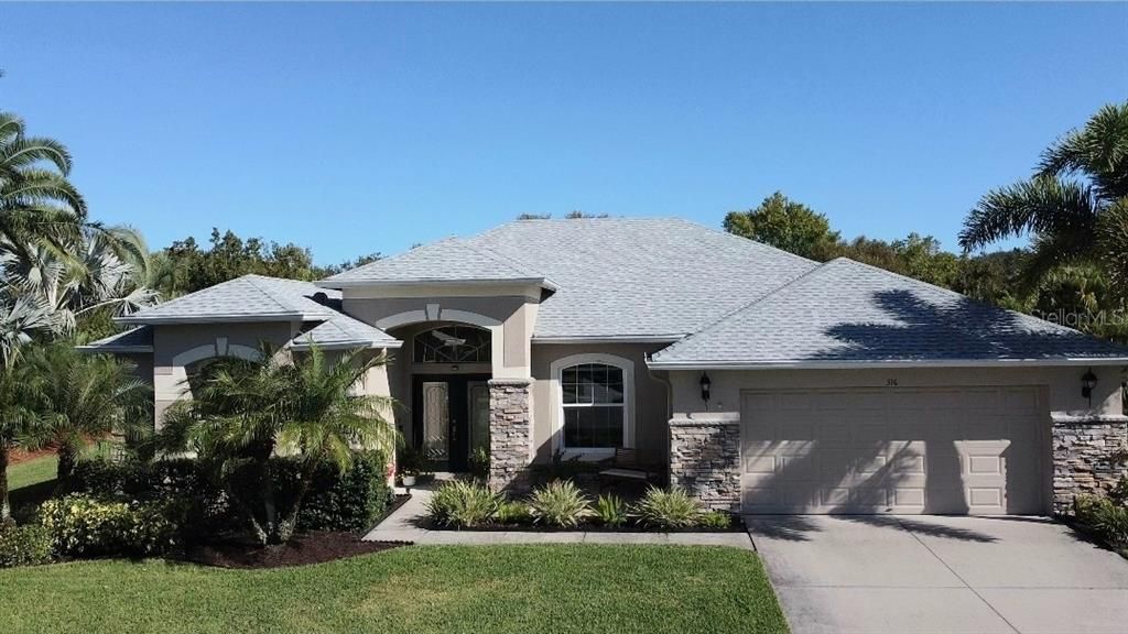 For Sale: $595,000 (4 beds, 3 baths, 2371 Square Feet)