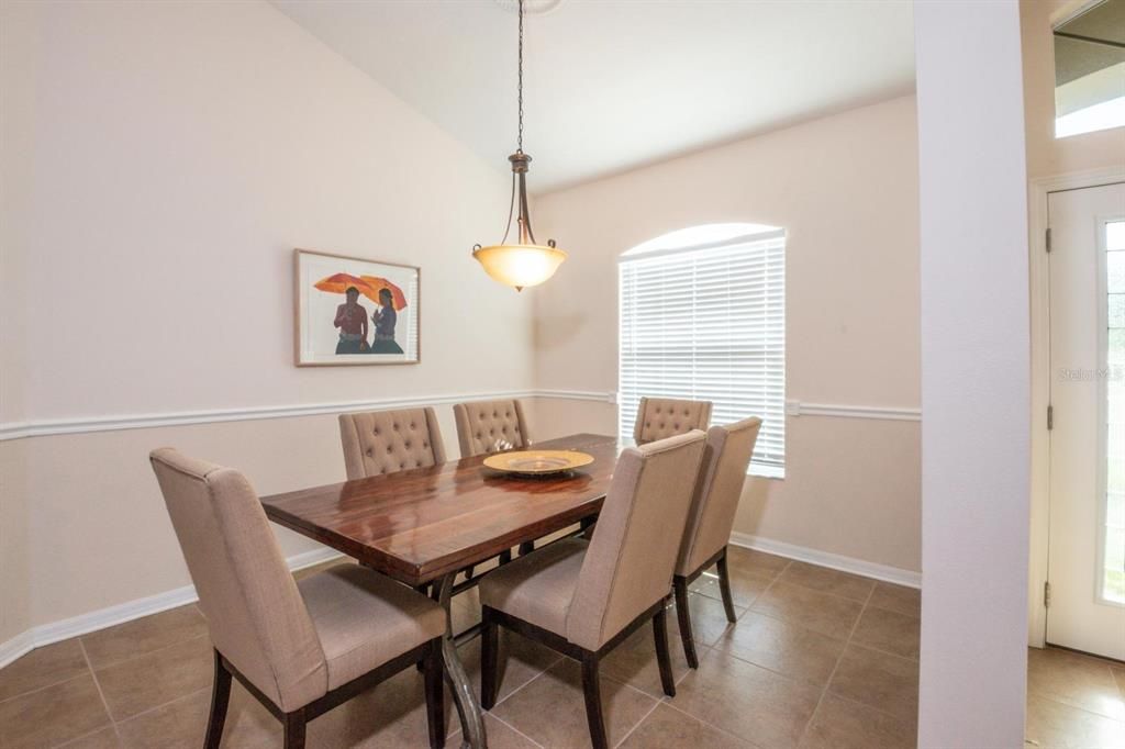 For Sale: $595,000 (4 beds, 3 baths, 2371 Square Feet)