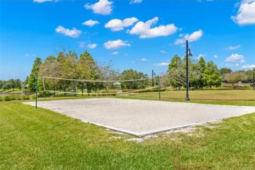 For Sale: $595,000 (4 beds, 3 baths, 2371 Square Feet)