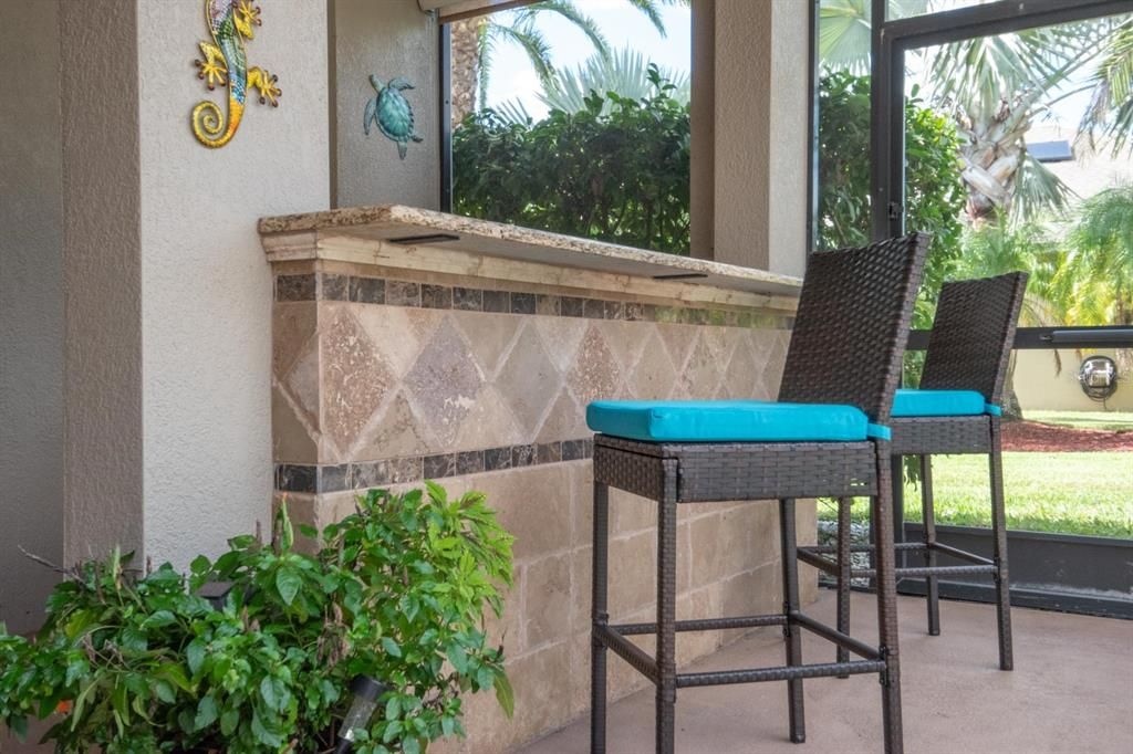 For Sale: $595,000 (4 beds, 3 baths, 2371 Square Feet)