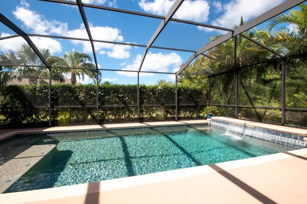 For Sale: $595,000 (4 beds, 3 baths, 2371 Square Feet)