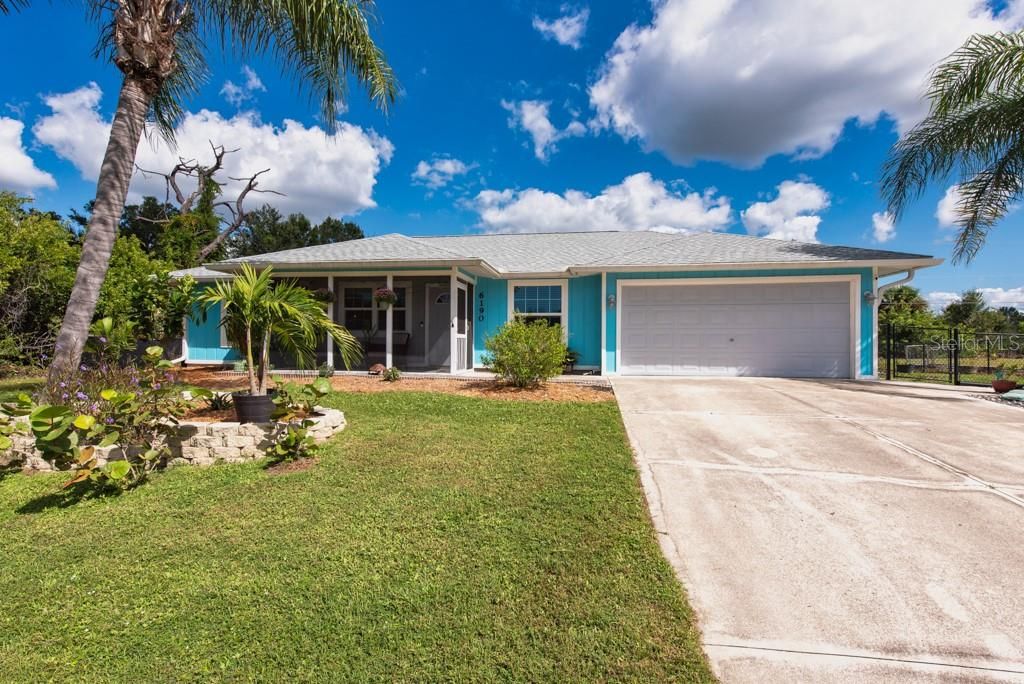 Active With Contract: $300,000 (2 beds, 2 baths, 1342 Square Feet)