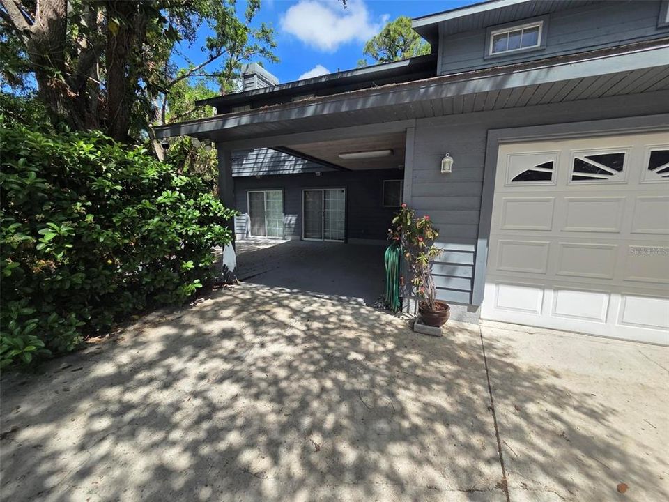 出租: $3,350 (3 贝兹, 2 浴室, 2829 平方英尺)