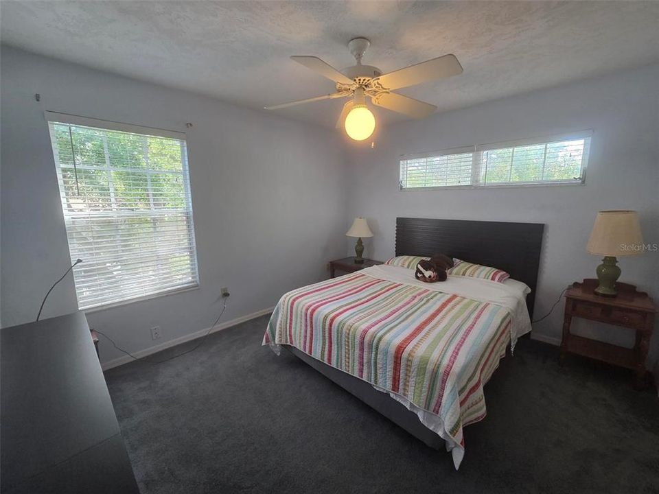 出租: $3,350 (3 贝兹, 2 浴室, 2829 平方英尺)