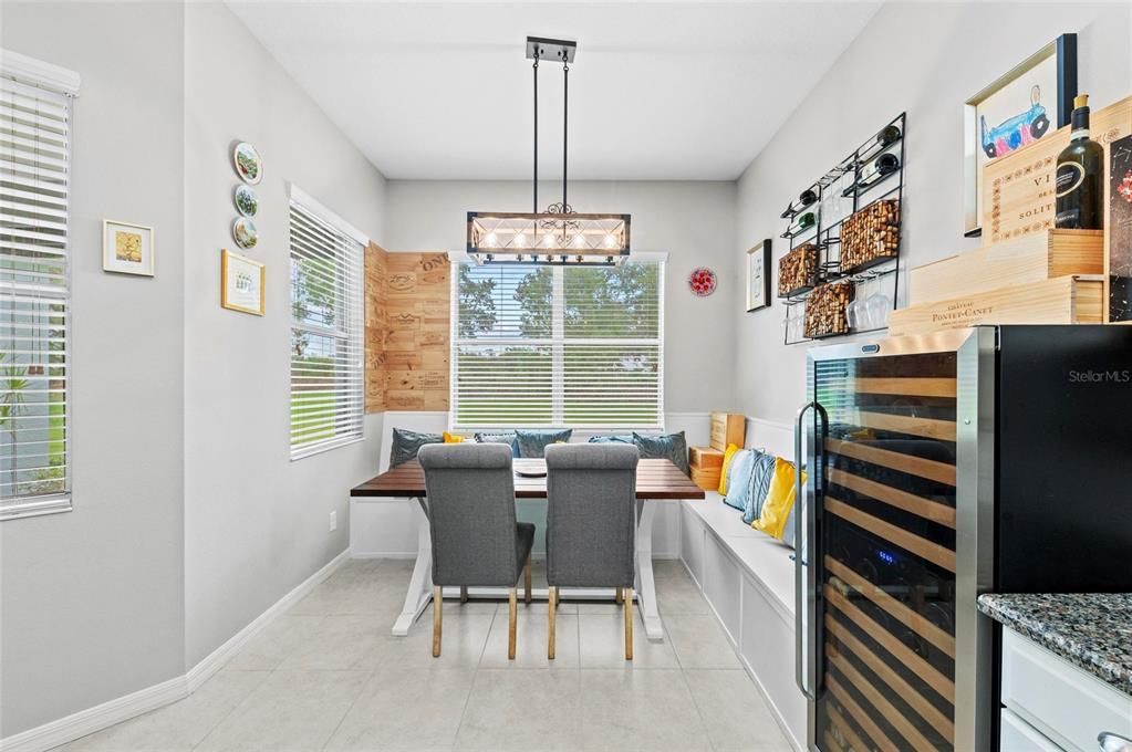 出租: $3,750 (3 贝兹, 2 浴室, 2485 平方英尺)