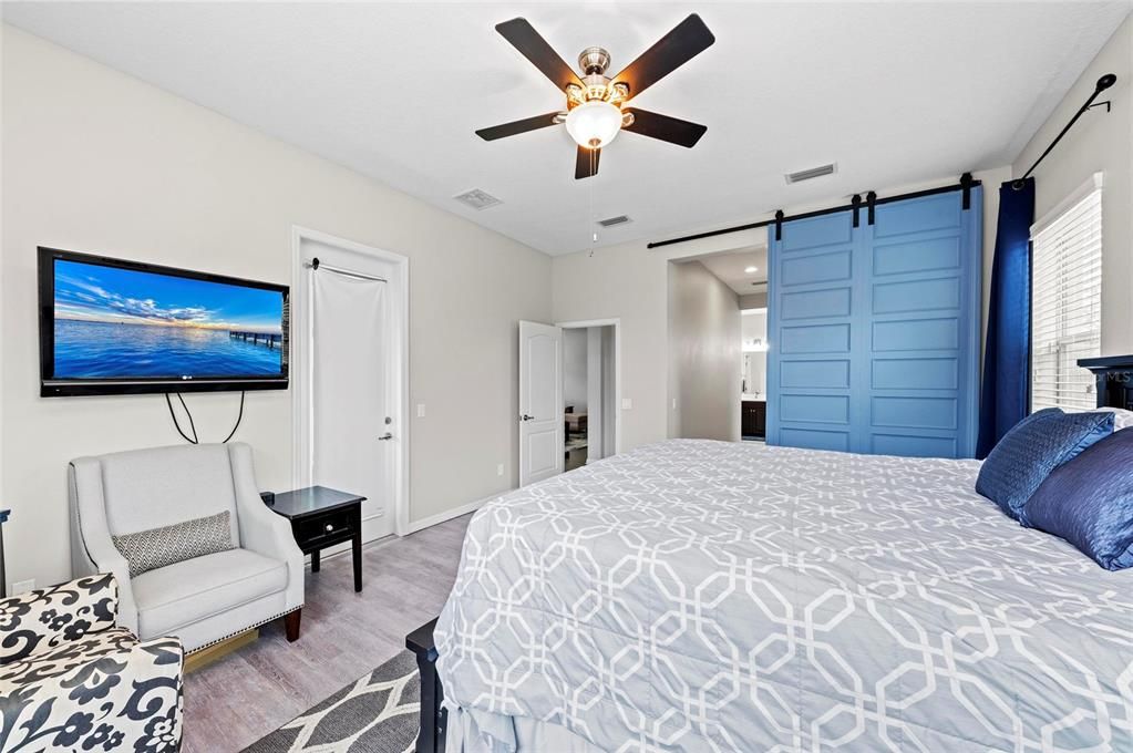 出租: $3,750 (3 贝兹, 2 浴室, 2485 平方英尺)