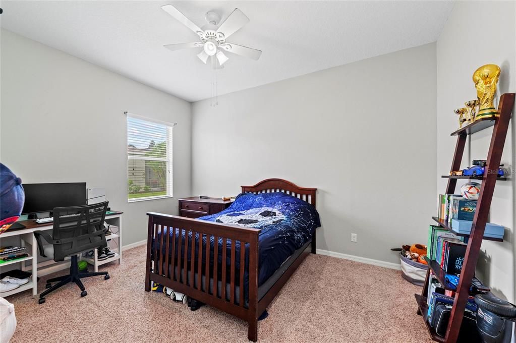 出租: $3,750 (3 贝兹, 2 浴室, 2485 平方英尺)