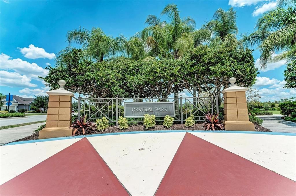 出租: $3,750 (3 贝兹, 2 浴室, 2485 平方英尺)