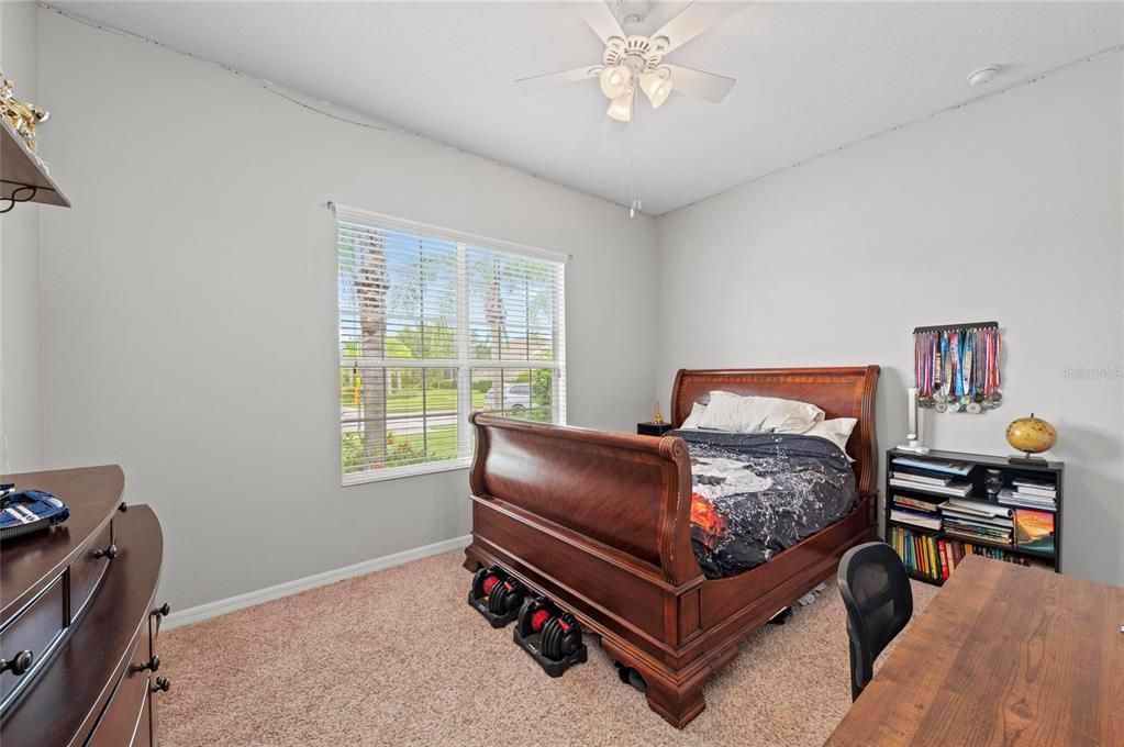 出租: $3,750 (3 贝兹, 2 浴室, 2485 平方英尺)