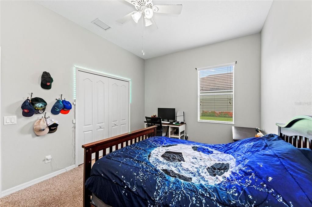 出租: $3,750 (3 贝兹, 2 浴室, 2485 平方英尺)