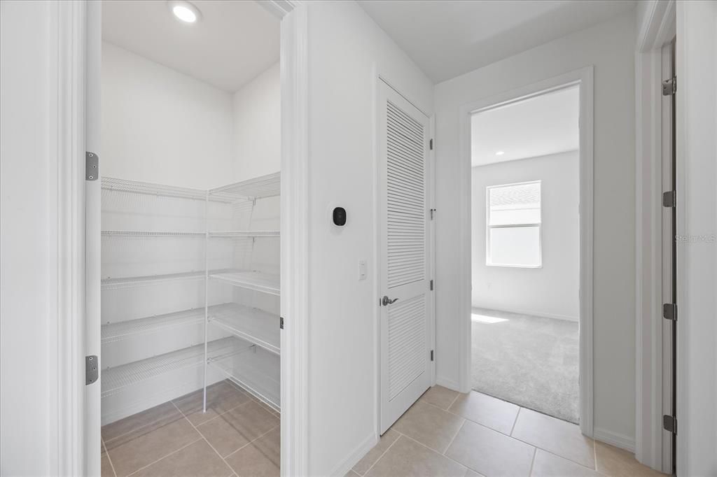 出租: $2,800 (4 贝兹, 3 浴室, 2353 平方英尺)