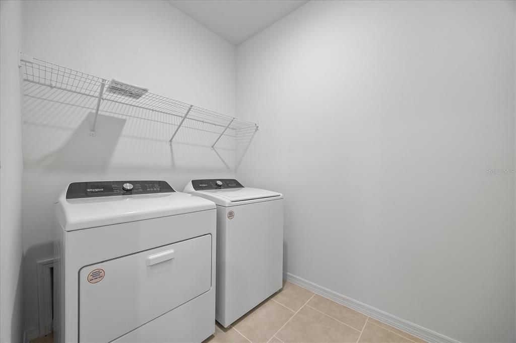 出租: $2,800 (4 贝兹, 3 浴室, 2353 平方英尺)