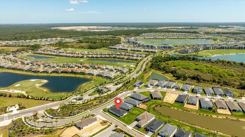 出租: $2,800 (4 贝兹, 3 浴室, 2353 平方英尺)