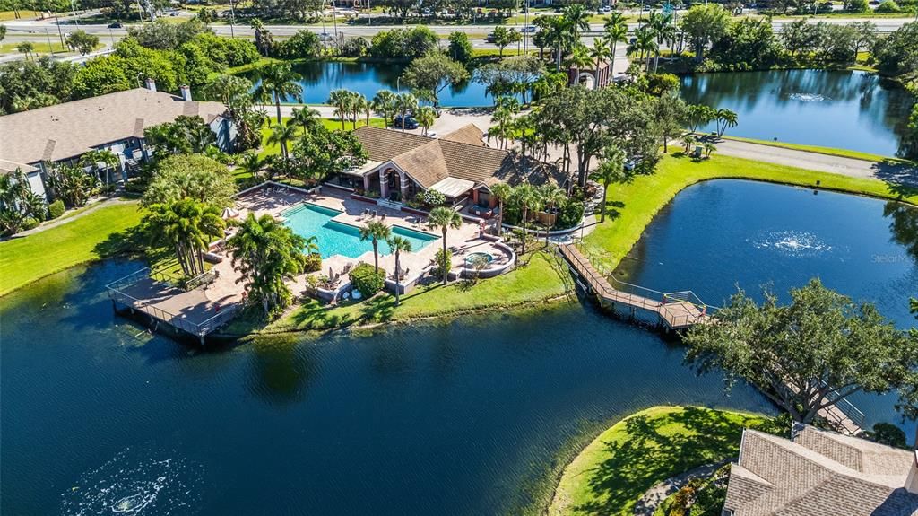 待售: $189,000 (1 贝兹, 1 浴室, 742 平方英尺)