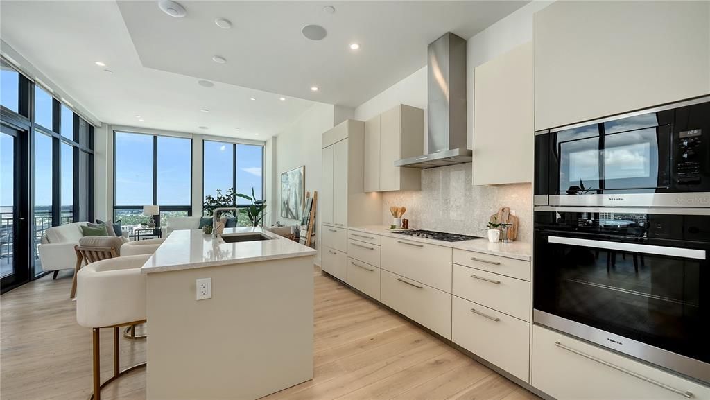 For Sale: $1,668,000 (2 beds, 2 baths, 1562 Square Feet)