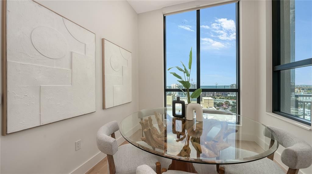 For Sale: $1,668,000 (2 beds, 2 baths, 1562 Square Feet)