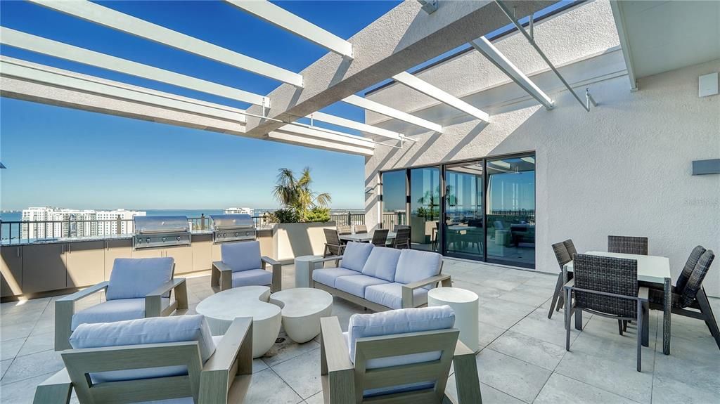 For Sale: $1,668,000 (2 beds, 2 baths, 1562 Square Feet)