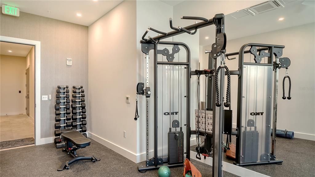 For Sale: $1,668,000 (2 beds, 2 baths, 1562 Square Feet)