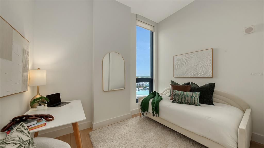 For Sale: $1,668,000 (2 beds, 2 baths, 1562 Square Feet)