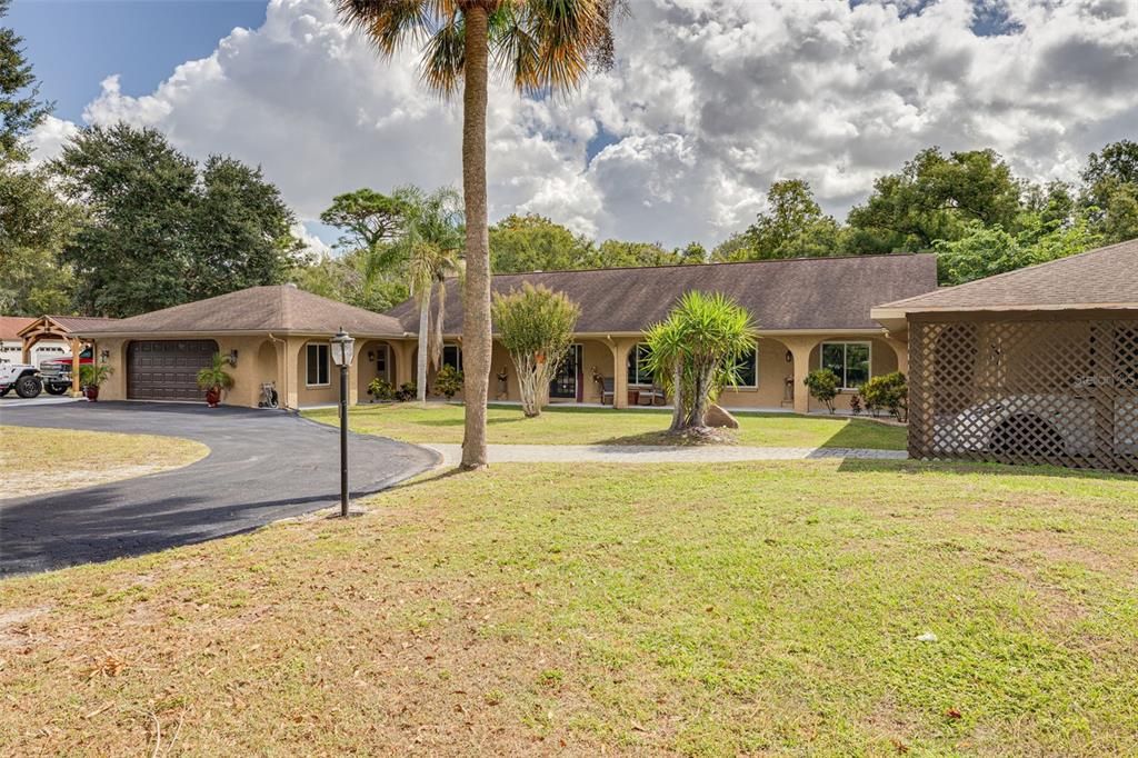 待售: $899,000 (5 贝兹, 3 浴室, 3201 平方英尺)