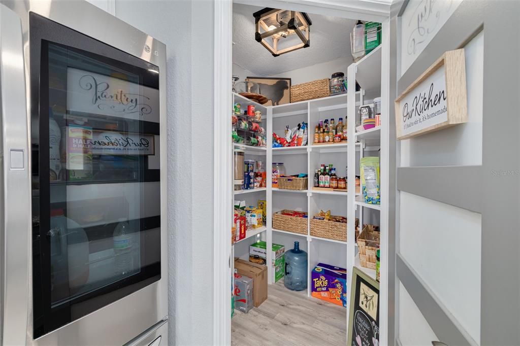 待售: $899,000 (5 贝兹, 3 浴室, 3201 平方英尺)