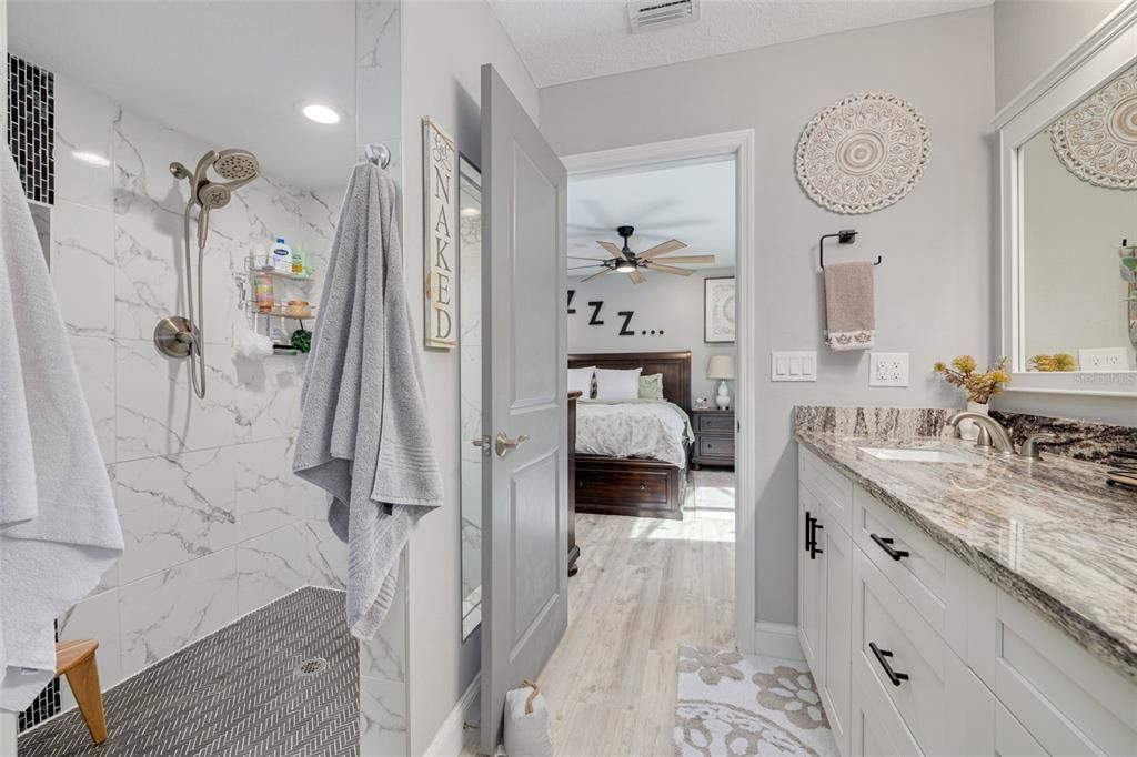 待售: $899,000 (5 贝兹, 3 浴室, 3201 平方英尺)