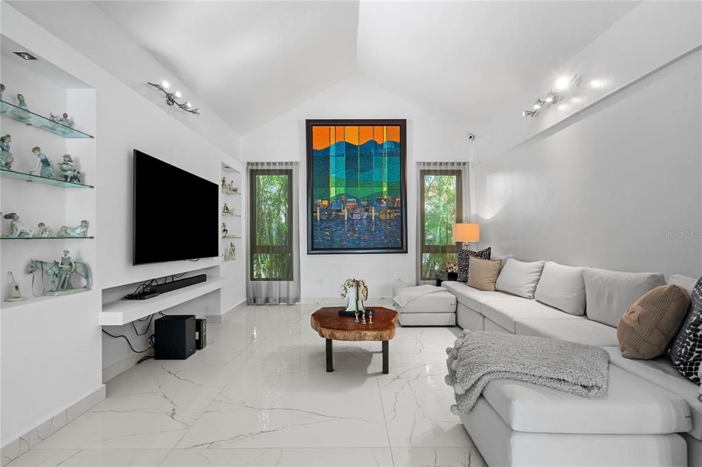 For Sale: $2,300,000 (4 beds, 3 baths, 3800 Square Feet)