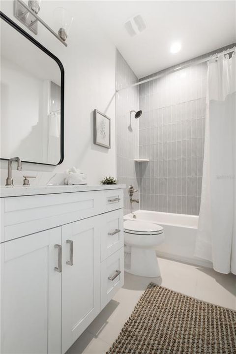 For Sale: $575,000 (3 beds, 3 baths, 2424 Square Feet)