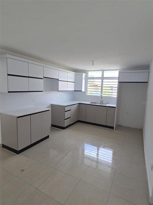 待售: $360,000 (3 贝兹, 2 浴室, 1700 平方英尺)