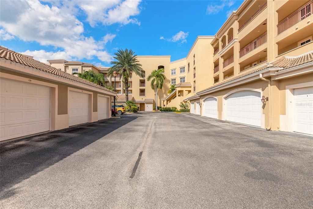 На продажу: $339,000 (3 спален, 3 ванн, 1953 Квадратных фут)