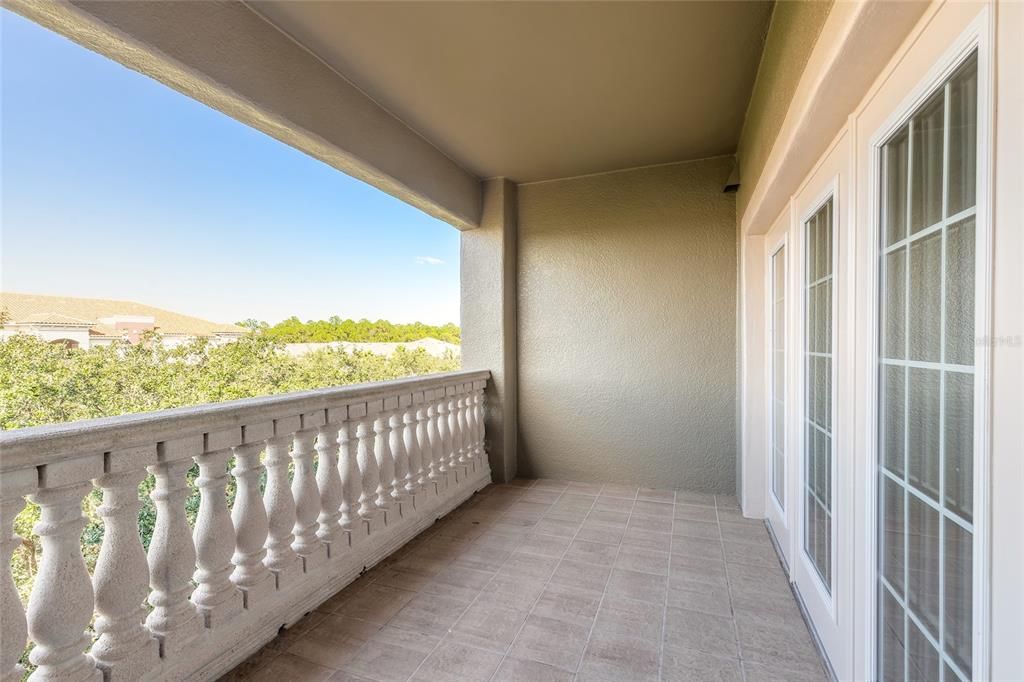 На продажу: $339,000 (3 спален, 3 ванн, 1953 Квадратных фут)