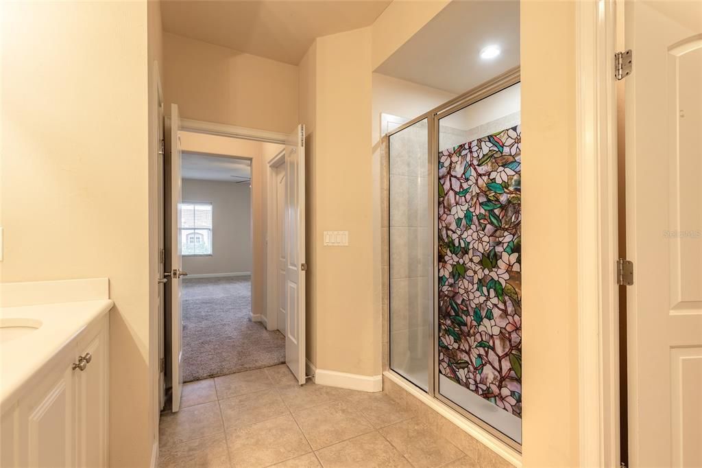 На продажу: $339,000 (3 спален, 3 ванн, 1953 Квадратных фут)