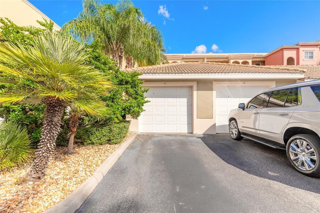 На продажу: $339,000 (3 спален, 3 ванн, 1953 Квадратных фут)