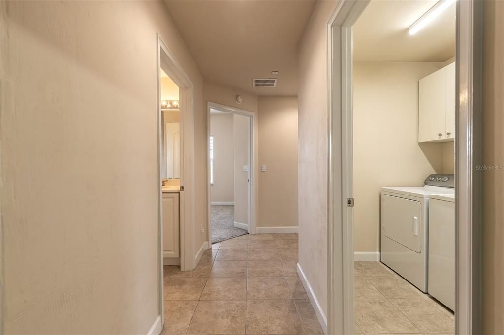 На продажу: $339,000 (3 спален, 3 ванн, 1953 Квадратных фут)