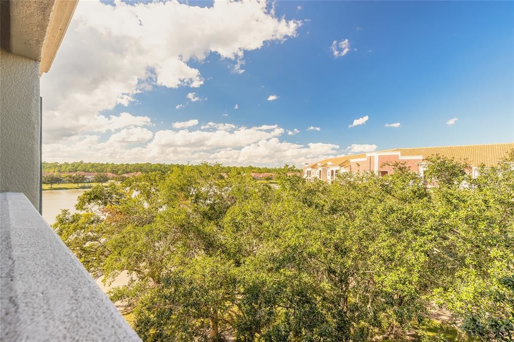 На продажу: $339,000 (3 спален, 3 ванн, 1953 Квадратных фут)