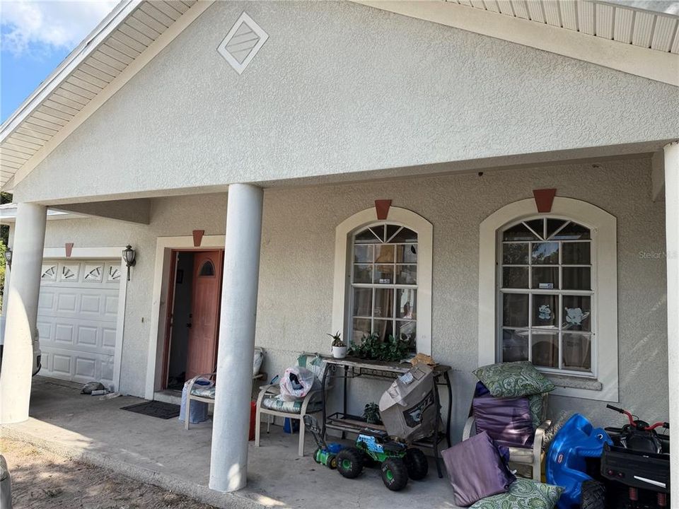 Recently Sold: $199,900 (4 beds, 2 baths, 1533 Square Feet)