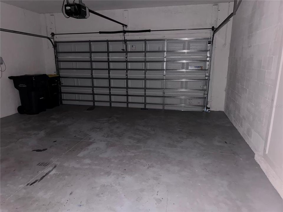 出租: $2,650 (4 贝兹, 3 浴室, 2006 平方英尺)