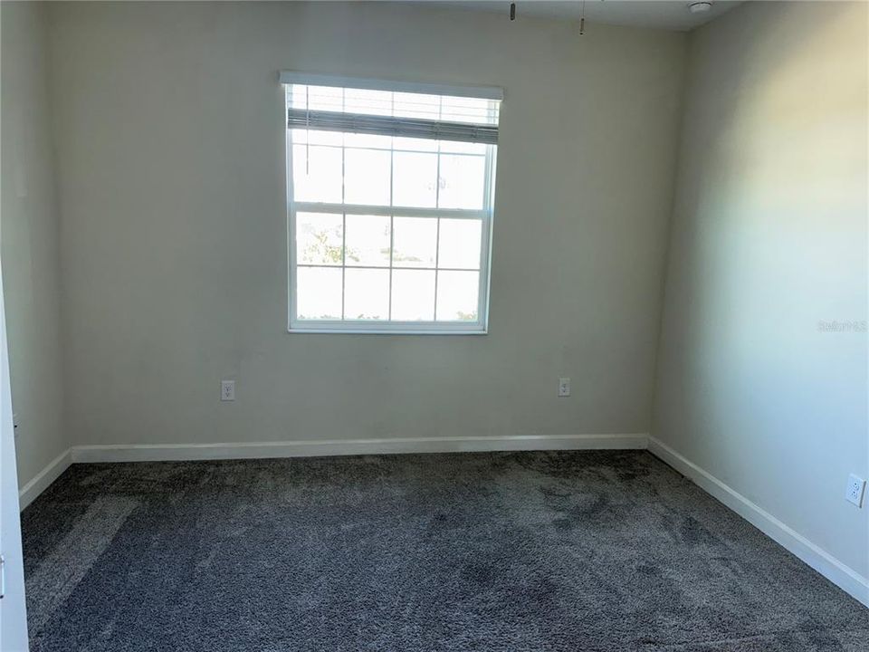 出租: $2,650 (4 贝兹, 3 浴室, 2006 平方英尺)