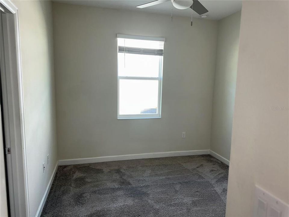 出租: $2,650 (4 贝兹, 3 浴室, 2006 平方英尺)