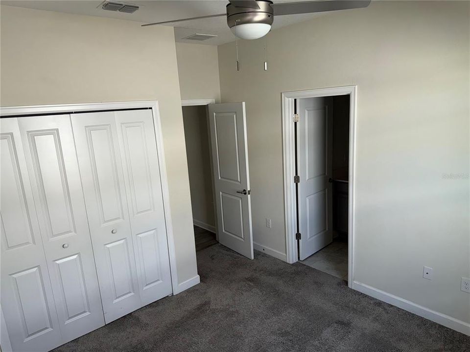 出租: $2,650 (4 贝兹, 3 浴室, 2006 平方英尺)