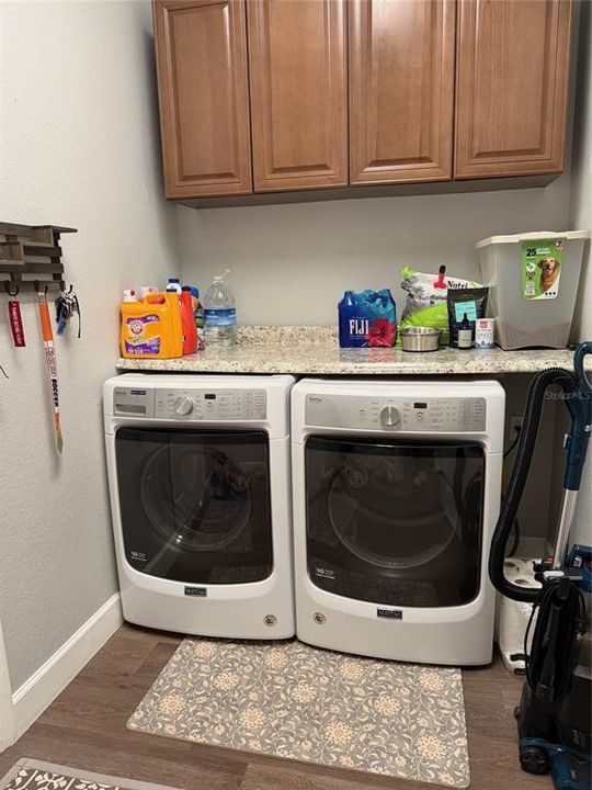 For Sale: $545,000 (5 beds, 2 baths, 2469 Square Feet)