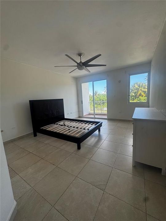 For Sale: $445,000 (3 beds, 2 baths, 2360 Square Feet)