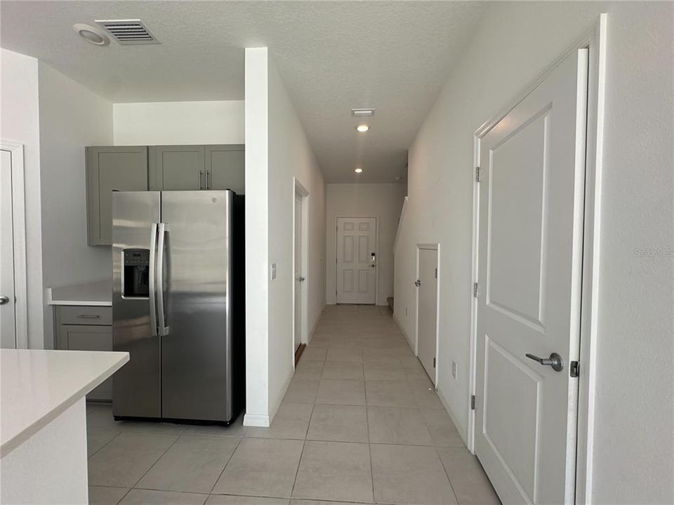 For Rent: $1,995 (3 beds, 2 baths, 1373 Square Feet)