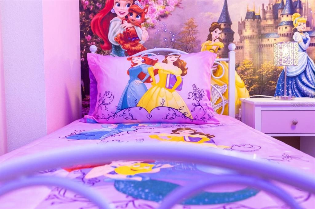 待售: $599,500 (5 贝兹, 4 浴室, 2283 平方英尺)