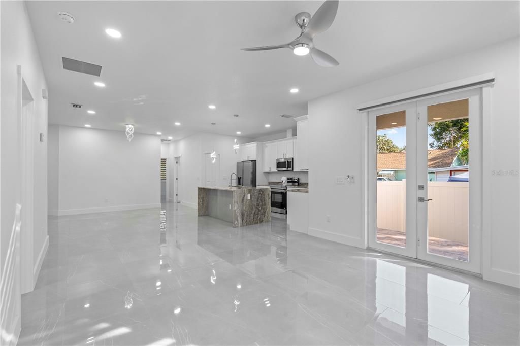 Active With Contract: $487,900 (3 beds, 2 baths, 1697 Square Feet)