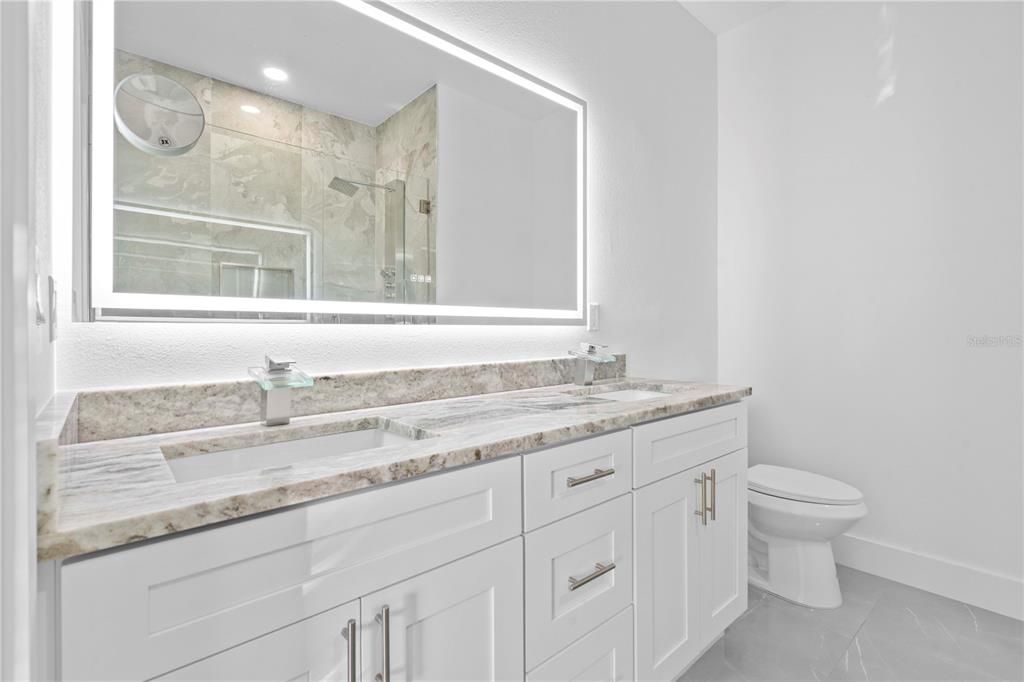 Active With Contract: $487,900 (3 beds, 2 baths, 1697 Square Feet)