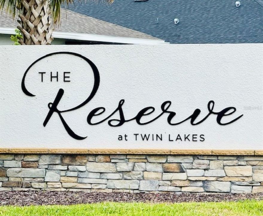 For Rent: $2,800 (5 beds, 3 baths, 2951 Square Feet)